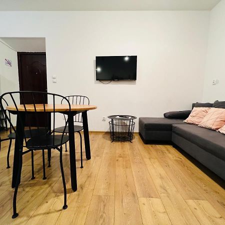 Melody Apartment Krasków Eksteriør bilde