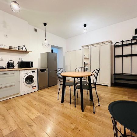 Melody Apartment Krasków Eksteriør bilde